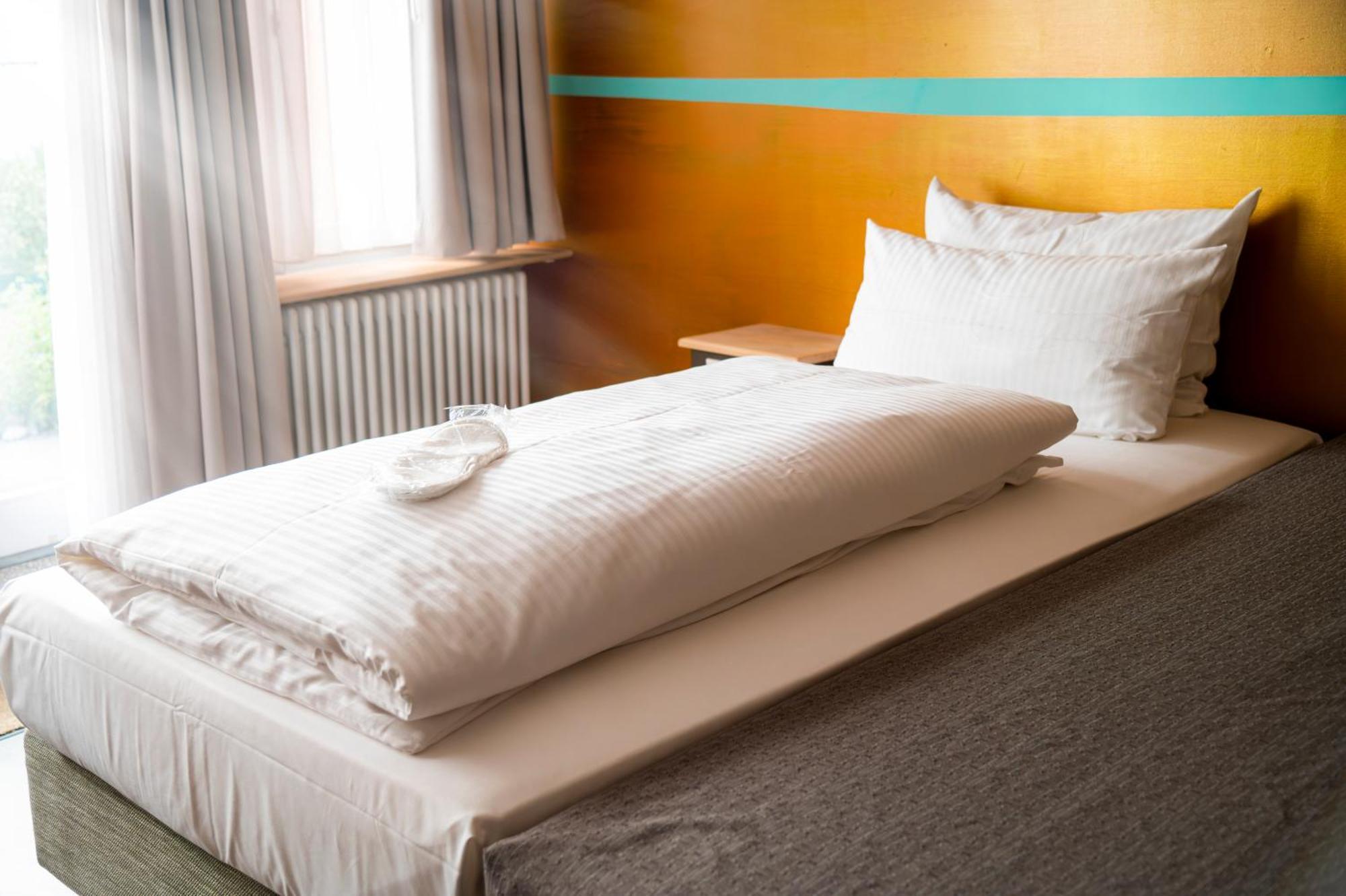 Deluxe Single Room