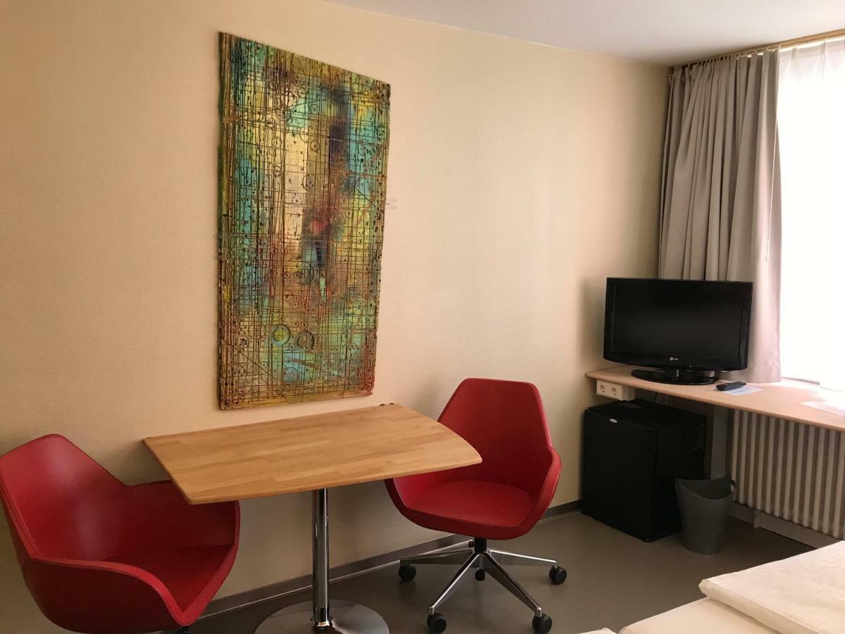 Deluxe Single Room,847339439:JPEG