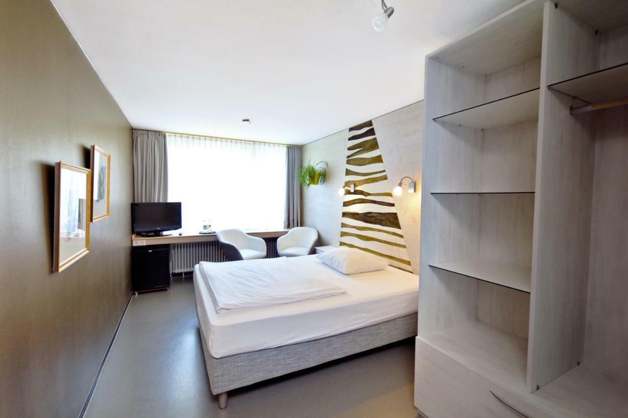 Deluxe Single Room